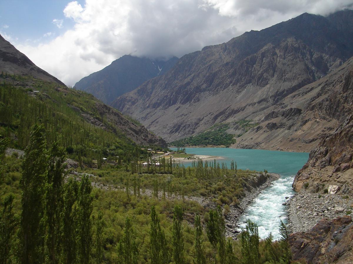 Gilgit Serena Hotel Экстерьер фото