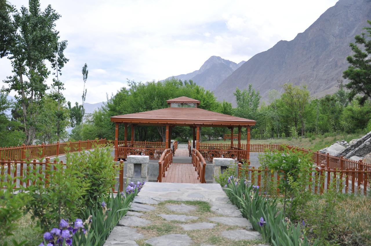 Gilgit Serena Hotel Экстерьер фото